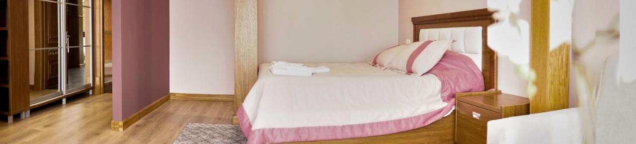 Східний Hotel Berezhany Bagian luar foto