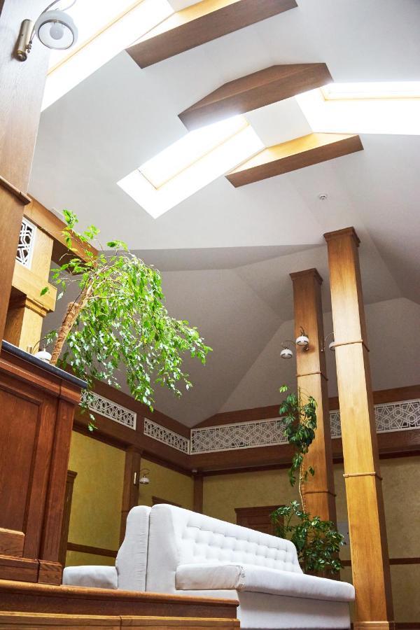 Східний Hotel Berezhany Bagian luar foto