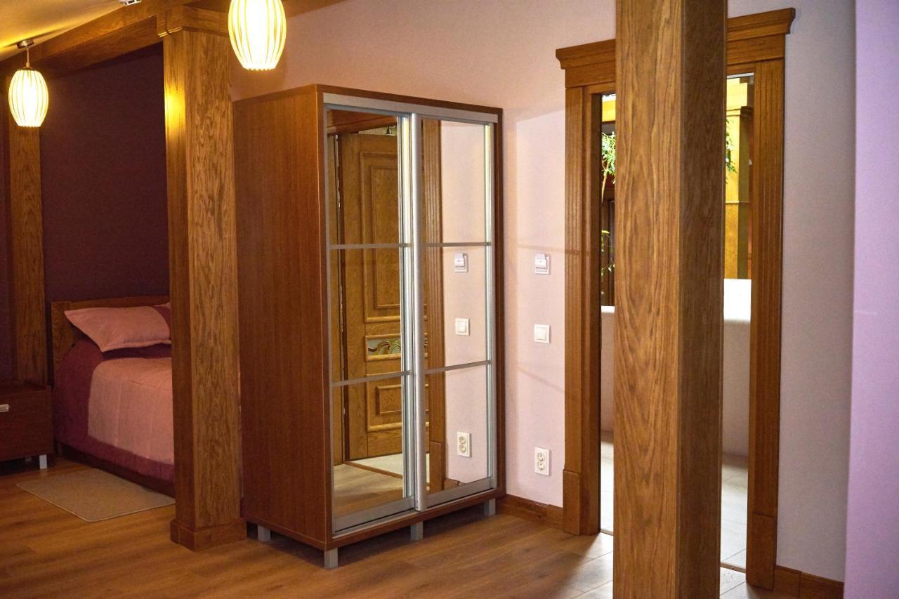 Східний Hotel Berezhany Bagian luar foto