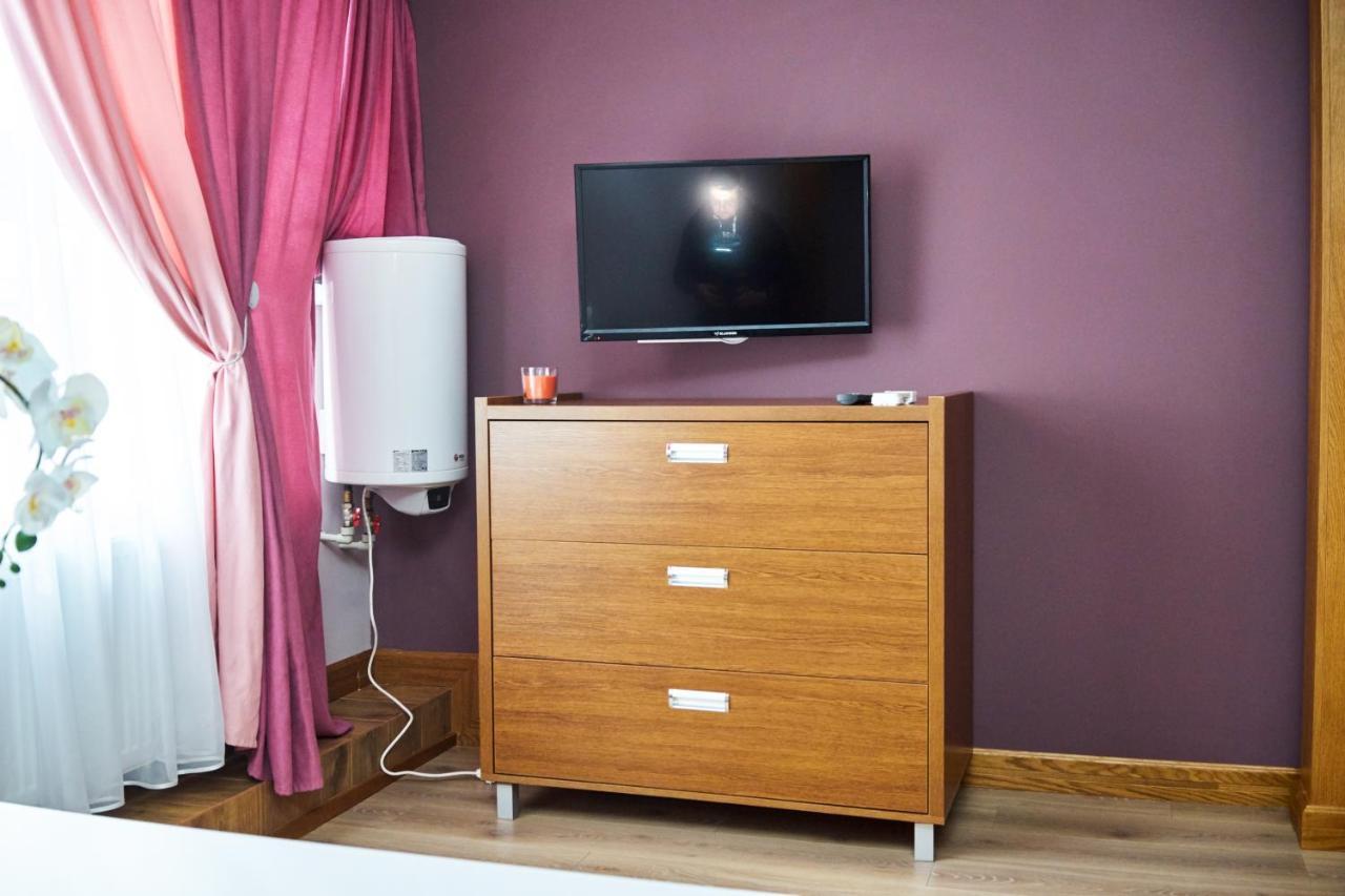 Східний Hotel Berezhany Bagian luar foto