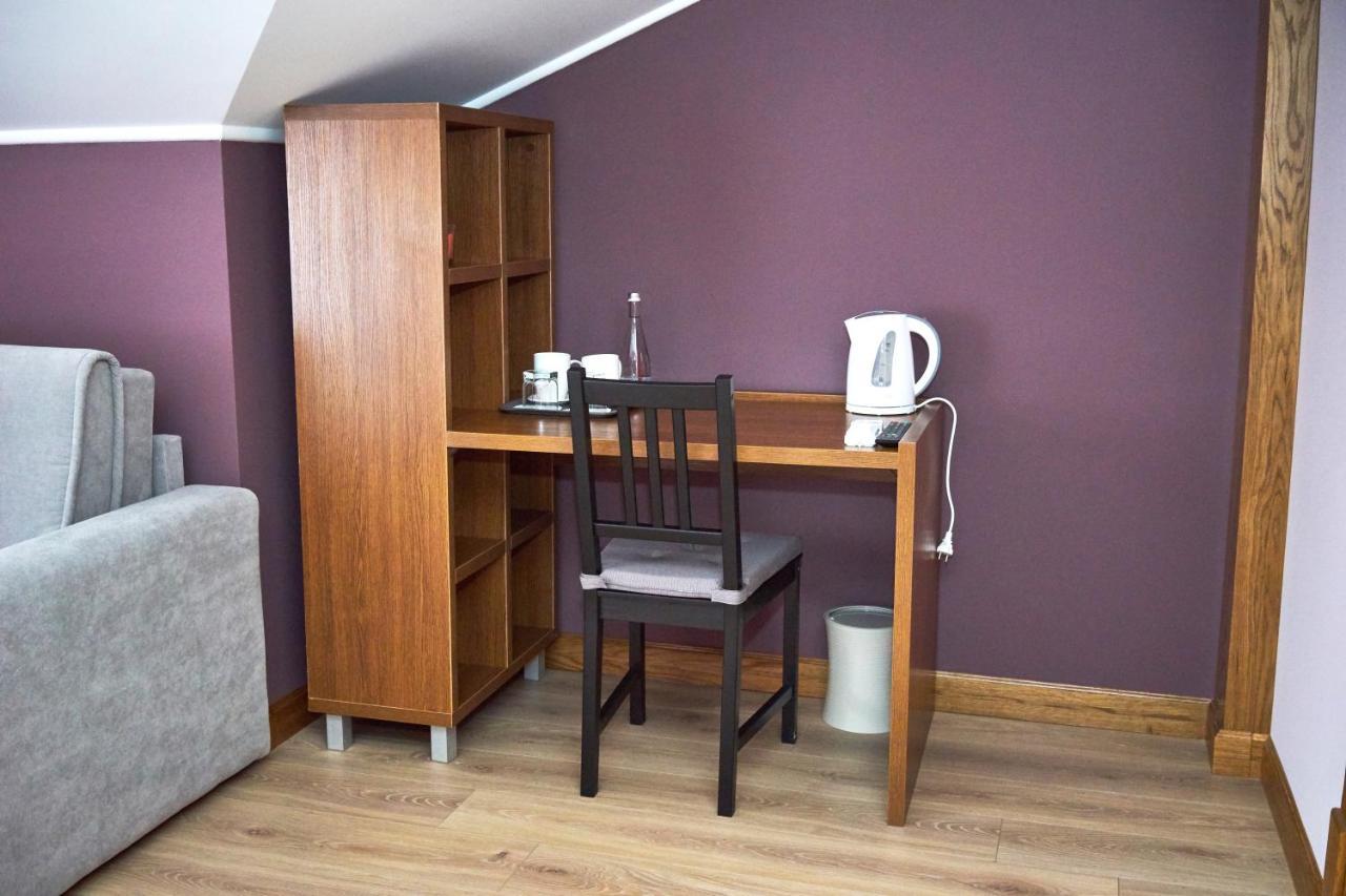 Східний Hotel Berezhany Bagian luar foto