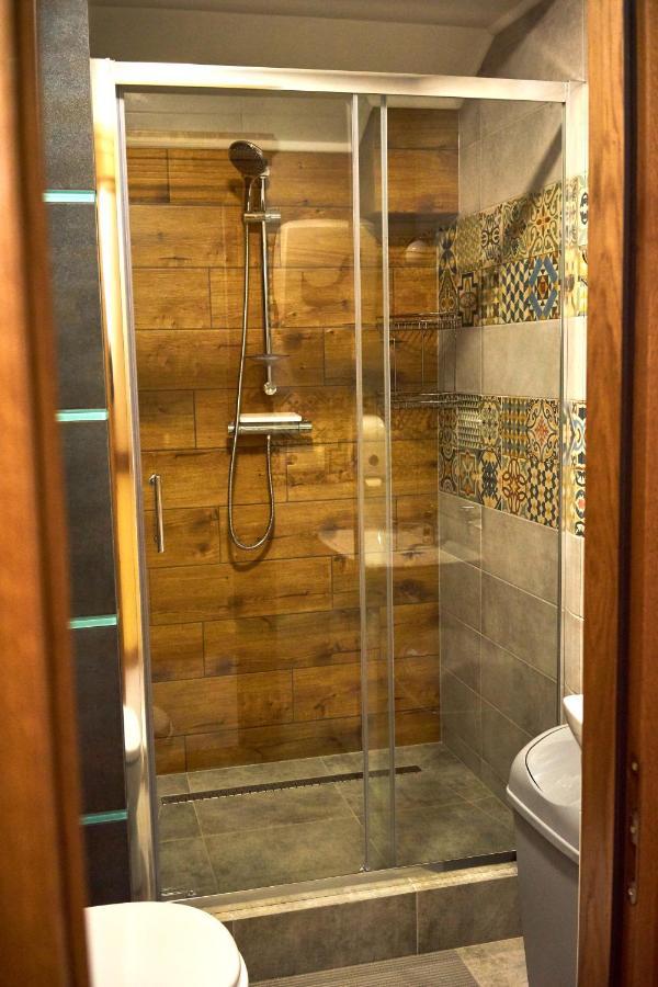Східний Hotel Berezhany Bagian luar foto